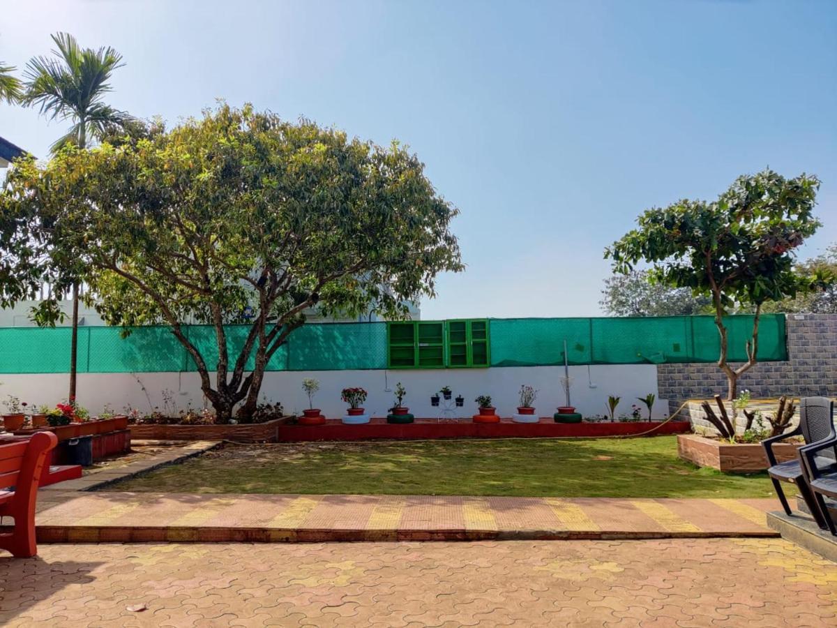 Rose Villa Lonavala Bagian luar foto