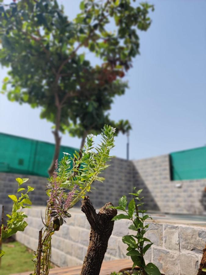 Rose Villa Lonavala Bagian luar foto